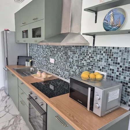 Cine Kalamitsa 아파트 *