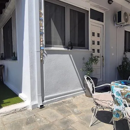 شقة Cine Kalamitsa